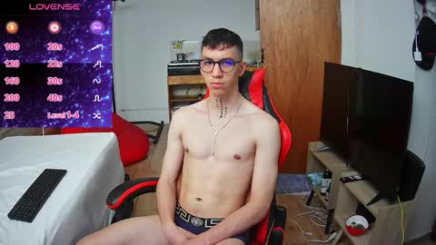 Snapshot of gyo_____ chatting on November 4, 2025, 1:10 pm gyo online show from November 4, 2025, 1:10 pm