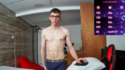 Snapshot of gyo_____ chatting on November 5, 2025, 1:00 pm gyo online show from November 5, 2025, 1:00 pm