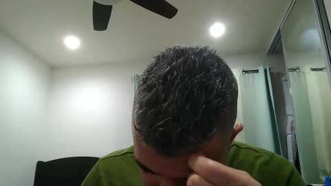 h0nest84 online show from January 19, 2025, 5:48 am