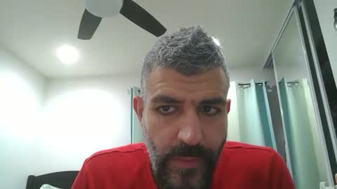 h0nest84 online show from February 16, 2025, 5:26 am