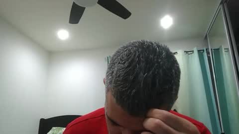 h0nest84 online show from February 23, 2025, 7:00 am