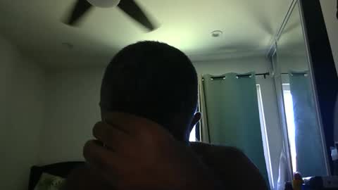 h0nest84 online show from September 28, 2025, 10:59 pm