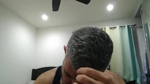Snapshot of h0nest84 chatting on May 5, 2026, 12:29 am h0nest84 online show from May 5, 2026, 12:29 am