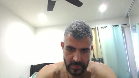 Snapshot of h0nest84 chatting on May 24, 2026, 1:10 am h0nest84 online show from May 24, 2026, 1:10 am