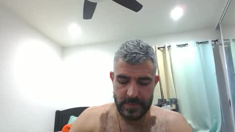 Snapshot of h0nest84 chatting on May 25, 2026, 1:44 am h0nest84 online show from May 25, 2026, 1:44 am