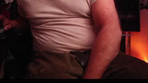 Snapshot of h0tttsteel chatting on December 20, 2024, 2:16 pm h0tttsteel online show from December 20, 2024, 2:16 pm