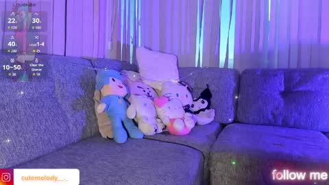 Hello Kitty online show from April 10, 2026, 11:15 am