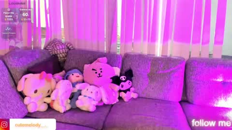 Snapshot of h3llokitty_ chatting on May 27, 2026, 12:02 pm Hello Kitty online show from May 27, 2026, 12:02 pm