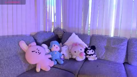 Snapshot of h3llokitty_ chatting on June 2, 2026, 12:07 pm Hello Kitty online show from June 2, 2026, 12:07 pm