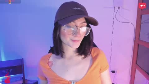 Snapshot of haanna_thompsoon chatting on December 3, 2024, 7:33 pm haanna_thompsoon online show from December 3, 2024, 7:33 pm