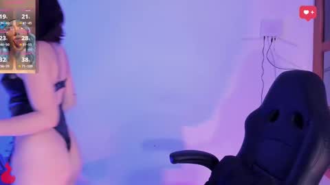 Snapshot of haanna_thompsoon chatting on December 14, 2024, 4:23 am haanna_thompsoon online show from December 14, 2024, 4:23 am