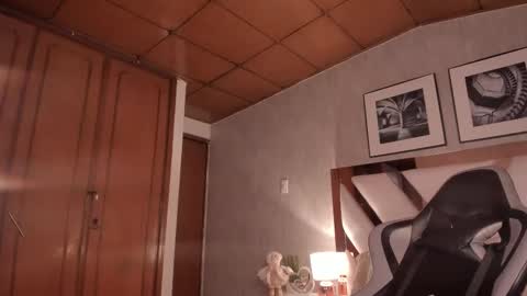 haathorx online show from December 13, 2025, 9:53 pm