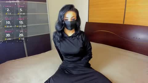 Linda online show from March 11, 2025, 2:10 am