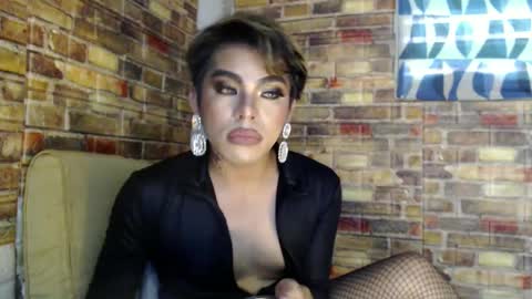 Snapshot of hadasam26 chatting on February 10, 2025, 6:09 am SAM online show from February 10, 2025, 6:09 am