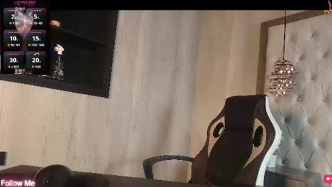 hadde_rosse online show from July 23, 2026, 4:32 am
