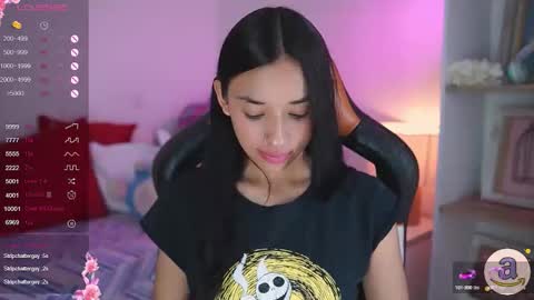 Hade online show from March 3, 2025, 9:59 pm