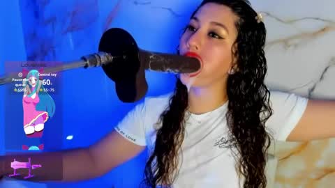 hade_cute2 online show from April 24, 2026, 4:42 pm