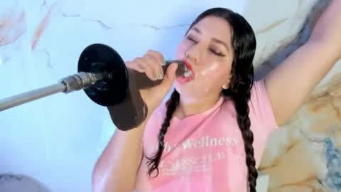 Snapshot of hade_cute2 chatting on May 29, 2026, 4:05 pm hade_cute2 online show from May 29, 2026, 4:05 pm