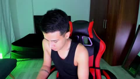 hades_horny_ online show from May 3, 2026, 12:05 am