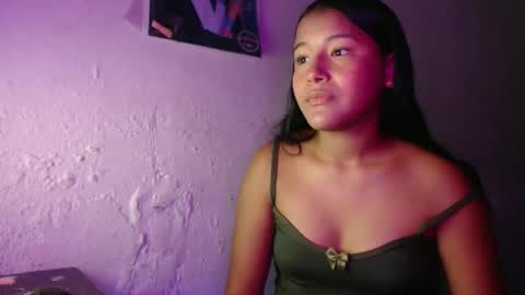hadesmit1 online show from May 3, 2026, 1:06 pm