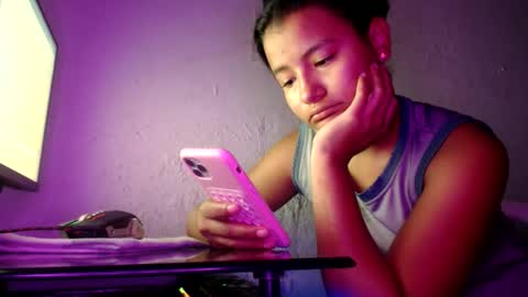 Snapshot of hadesmit1 chatting on May 31, 2026, 1:18 pm hadesmit1 online show from May 31, 2026, 1:18 pm