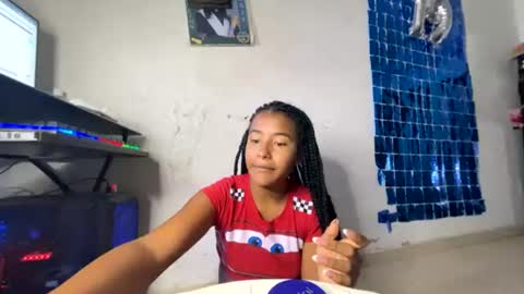 Snapshot of hadesmit1 chatting on June 18, 2026, 12:20 pm hadesmit1 online show from June 18, 2026, 12:20 pm