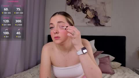 Hi Im Rebecca Glad to see you in my room  PVT is open online show from October 7, 2025, 1:19 pm