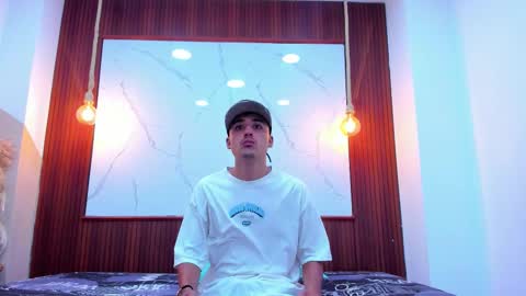 Hadrian Torres online show from March 16, 2026, 12:53 pm