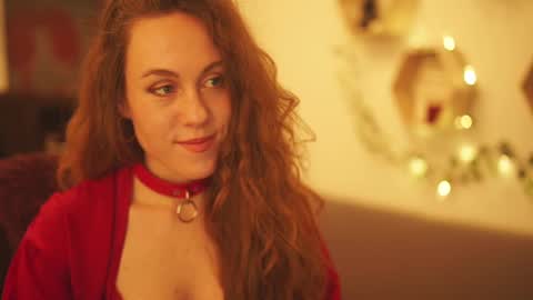 Snapshot of hahayessihaveone chatting on December 14, 2024, 7:36 pm hahayessihaveone online show from December 14, 2024, 7:36 pm