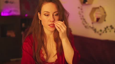 Snapshot of hahayessihaveone chatting on January 13, 2025, 8:15 pm hahayessihaveone online show from January 13, 2025, 8:15 pm