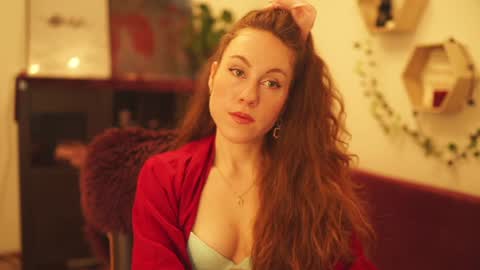 Snapshot of hahayessihaveone chatting on January 15, 2025, 8:16 pm hahayessihaveone online show from January 15, 2025, 8:16 pm