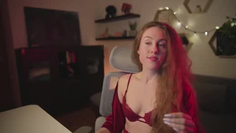 Snapshot of hahayessihaveone chatting on October 19, 2025, 6:30 pm hahayessihaveone online show from October 19, 2025, 6:30 pm