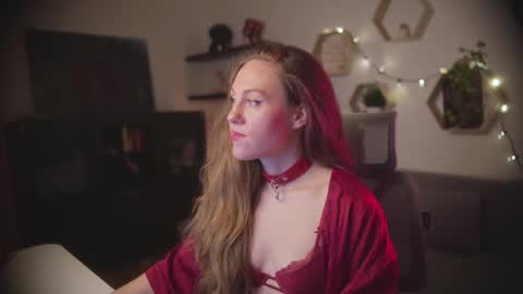 Snapshot of hahayessihaveone chatting on October 26, 2025, 4:35 pm hahayessihaveone online show from October 26, 2025, 4:35 pm