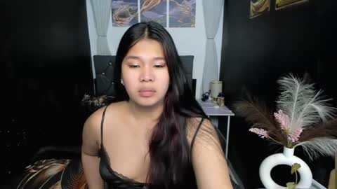 Snapshot of hailey_west01 chatting on June 11, 2026, 12:32 am hailey online show from June 11, 2026, 12:32 am