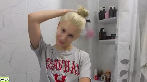 Snapshot of hailey_would chatting on September 30, 2025, 9:31 pm hailey_would online show from September 30, 2025, 9:31 pm