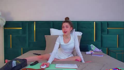 Snapshot of haileyarden chatting on July 14, 2026, 10:32 am Hailey online show from July 14, 2026, 10:32 am