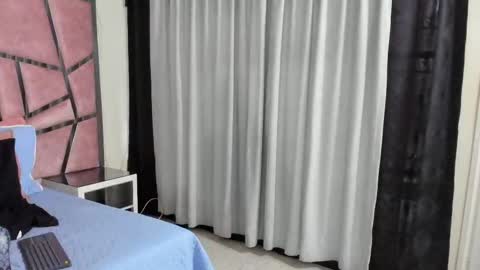 Hailey online show from September 20, 2025, 11:44 am