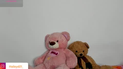 Hailey online show from February 15, 2026, 1:13 am