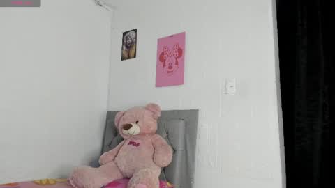 Snapshot of haileyduke chatting on July 16, 2026, 1:00 am Hailey online show from July 16, 2026, 1:00 am