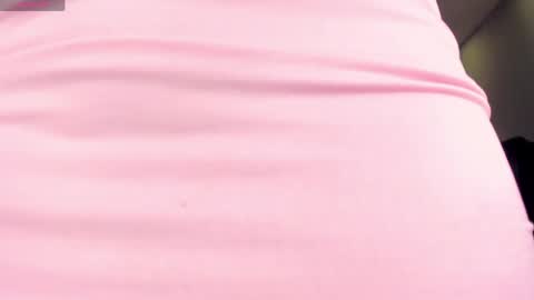Snapshot of haileyross_ chatting on June 5, 2026, 6:52 am Hailey online show from June 5, 2026, 6:52 am