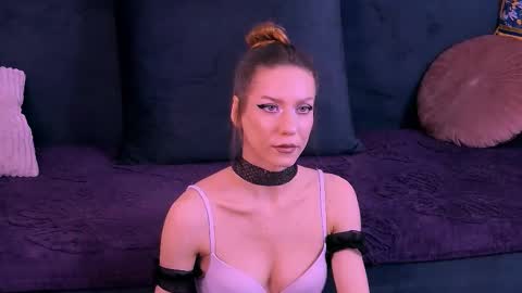 Snapshot of haileysinclair chatting on November 14, 2025, 9:02 pm Carla online show from November 14, 2025, 9:02 pm