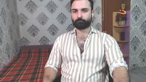 Snapshot of hairy_tyler666 chatting on January 19, 2025, 4:01 am Hairy Tyler online show from January 19, 2025, 4:01 am