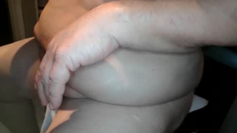 Snapshot of hairyarmpit_lover_1970 chatting on November 28, 2025, 7:00 am hairyarmpit_lover_1970 online show from November 28, 2025, 7:00 am