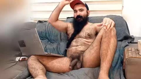Hairy Beard Smoker online show from June 1, 2026, 11:06 pm