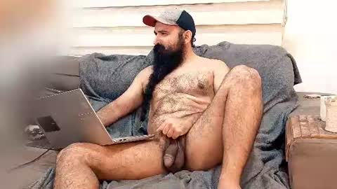 Hairy Beard Smoker online show from June 26, 2026, 1:10 am