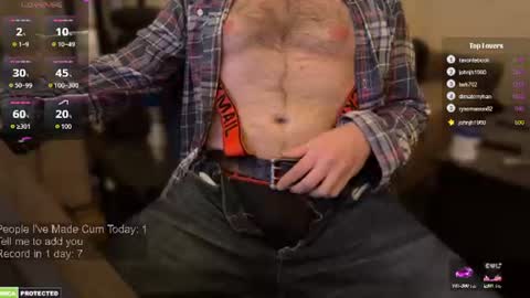 Snapshot of hairybelly818 chatting on July 4, 2026, 6:52 am Hairy Belly online show from July 4, 2026, 6:52 am