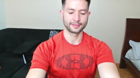 hairyncuteass online show from February 7, 2025, 3:41 pm