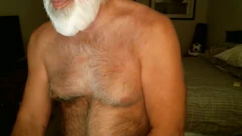 Hairy pecs online show from April 21, 2026, 7:36 am