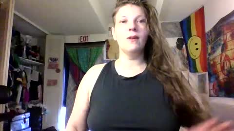 Snapshot of hairypoper chatting on October 4, 2025, 11:03 pm hairypoper online show from October 4, 2025, 11:03 pm