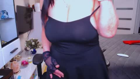 Monika online show from February 2, 2026, 10:25 am